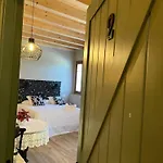Belaustegi *