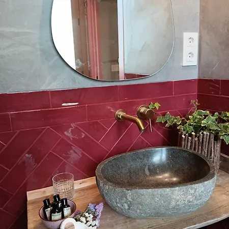 Belaustegi * Ispáster